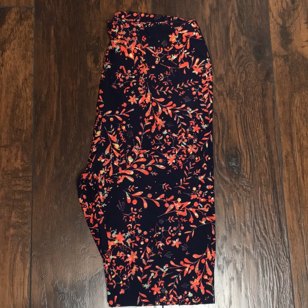 LuLaRoe One Size Leggings